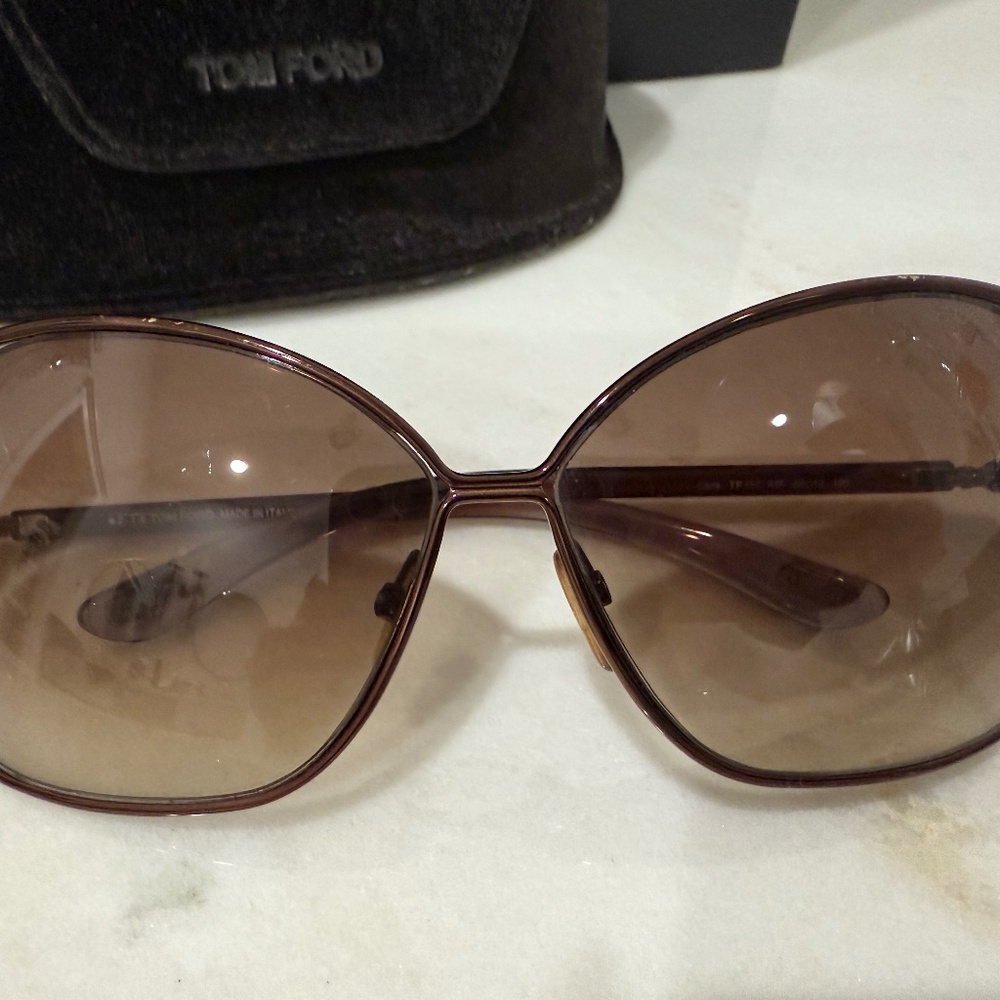 Tom Ford Carla Sunglasses - Picture 14 of 16